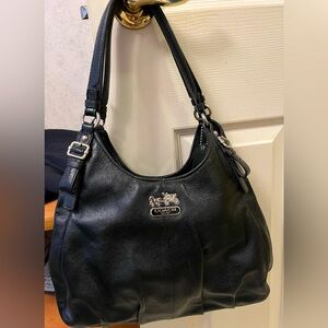Coach NWOT shoulder bag